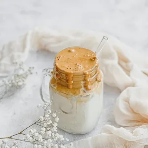 Schneller veganer Eiskaffee – der perfekte Sommerdrink