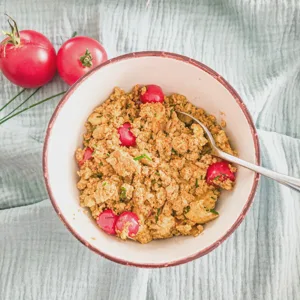 Veganes Rührei aus Tofu – herzhaftes Frühstück in 15 Minuten