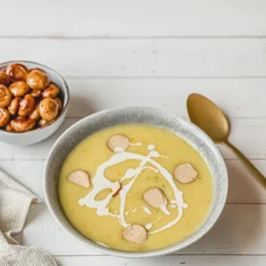 Kartoffelsuppe mit Knoblauch-Champignons