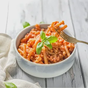 Makkaroni mit Linsenbolognese
