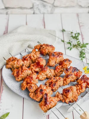 Vegane Barbecue-Spieße aus Seitan