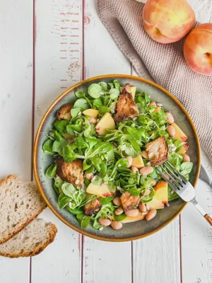 Fruchtiger Feldsalat