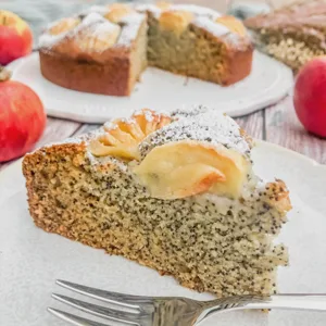 Marzipan-Mohn-Kuchen