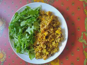 Buchweizen-Pfanne mit Rucola