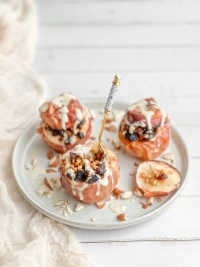 Bratäpfel mit Marzipan-Mohn-Soße