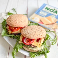 Veganer Burger Italian Style – würzig, herzhaft & einfach zubereitet