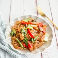 Rezeptbild: Hoi-Sin-Glasnudelpfanne