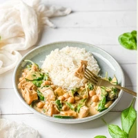 Kichererbsencurry mit Blattspinat