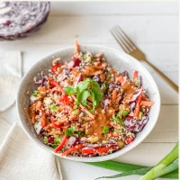 Thai-Quinoa-Salat