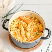 Rezeptbild: Kartoffel-Möhren-Stampf