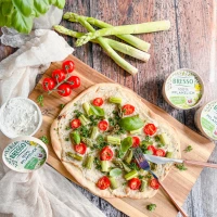 Sommerlicher Flammkuchen