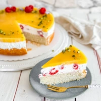 Himbeer-Mango-Torte