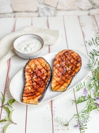 Miso-Auberginen-Steaks