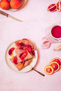 Vegane Crêpes mit Blutorange und Orangenbutter