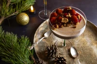 Lebkuchen Panna Cotta mit Kirschen