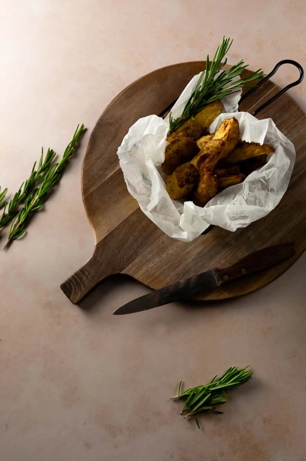 Rustikale Kartoffelecken aus dem Backofen